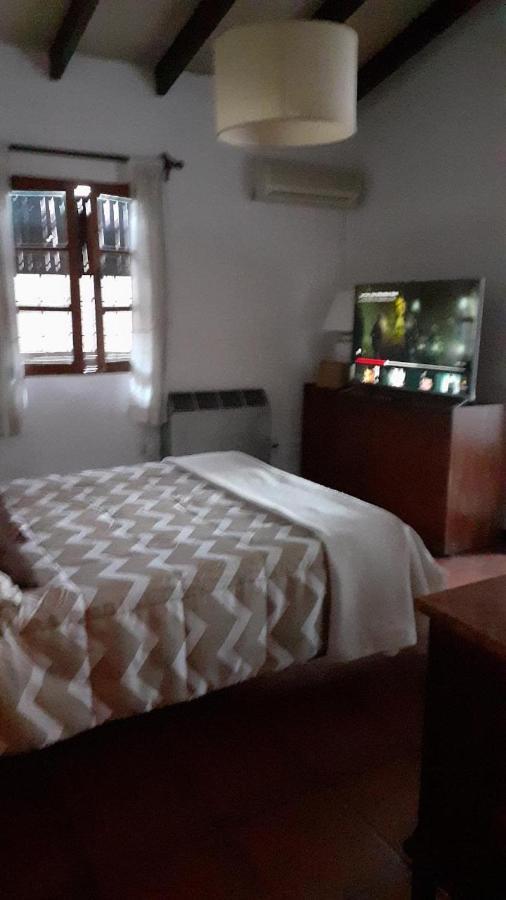 Casa Confortable - Parque Central - Estacionamiento, Patio, 3 Banos, 5 Habitaciones - La Cieneguita Dış mekan fotoğraf