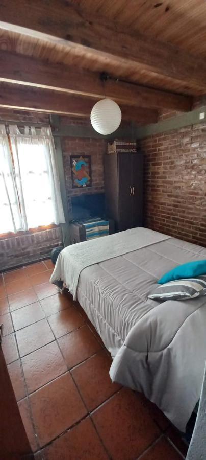 Casa Confortable - Parque Central - Estacionamiento, Patio, 3 Banos, 5 Habitaciones - La Cieneguita Dış mekan fotoğraf
